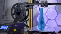 Effiziente Nachhärtung von Beschichtungen und 3D-Druckteilen mittels DMA